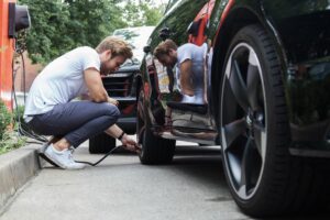 5 Spritspar-Tipps fürs Autofahren