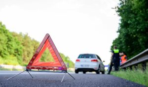So verhalten Sie sich bei Pannen auf der Autobahn sicher