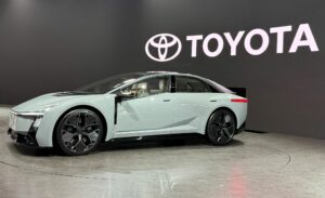 Studie stimmt auf sportliche Neuauflage des Corolla ein